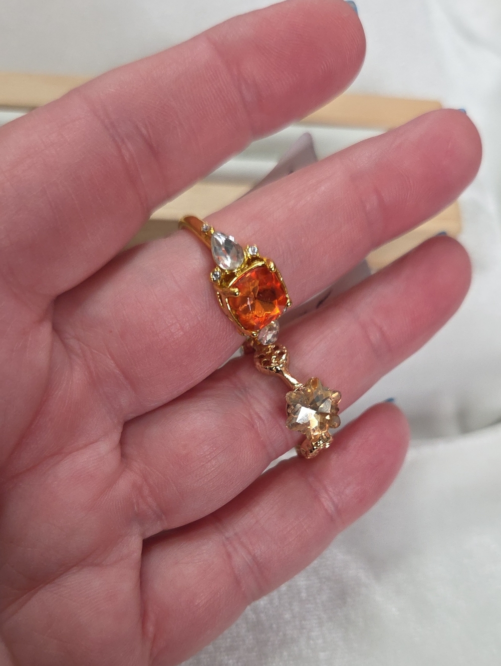 Lot of 2 Fashion Rings Orange Square Setting Gold Snowflake Setting Rings Sz 8.5 - Picture 7 of 7